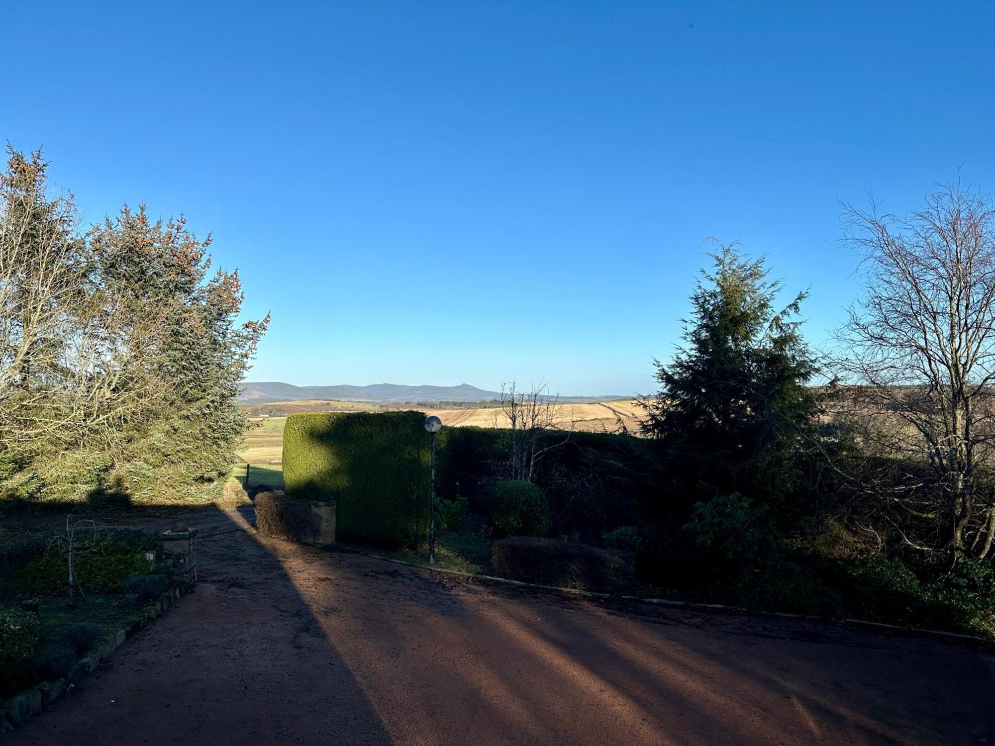 Awakening Alchemy Retreat Centre Bed & Breakfast Inverurie Exterior photo