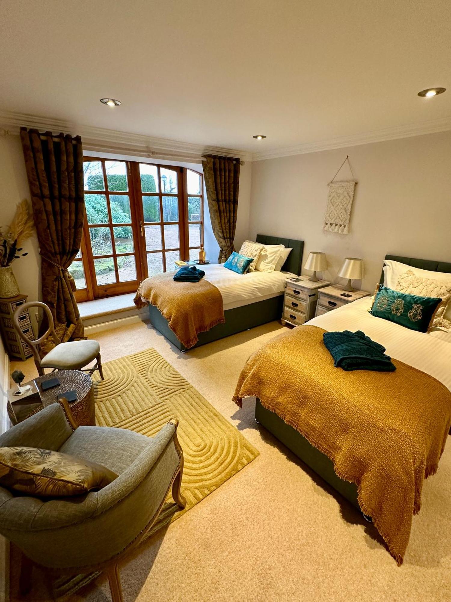 Awakening Alchemy Retreat Centre Bed & Breakfast Inverurie Exterior photo